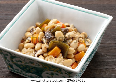 boiled beans, boiled dish, stewed