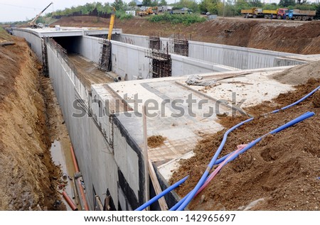 tunnel construction
