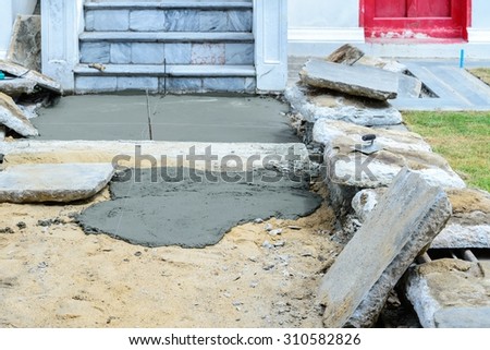Outdoor floor cement construction.