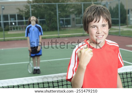 boy tennis player learning how to preparing to play tennis