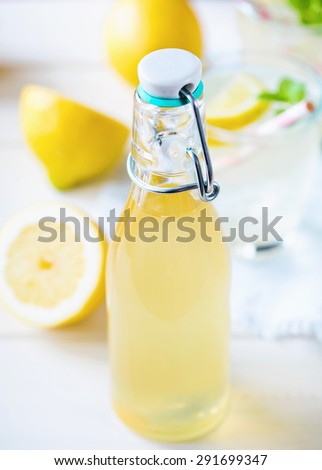 homemade lemon syrup