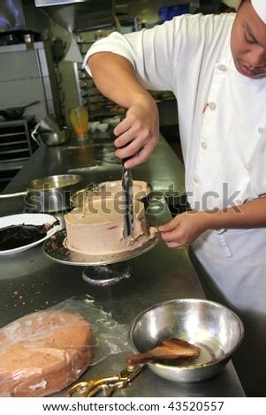 making pastry cake