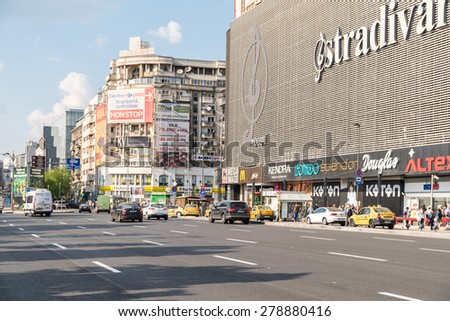 BUCHAREST, ROMANIA - MAY 17, 2015: Rush Hour In Union Square (Piata Unirii) Downtown Of Bucharest City.