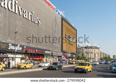 BUCHAREST, ROMANIA - MAY 17, 2015: Rush Hour Traffic In Union Square (Piata Unirii) Downtown Of Bucharest City.