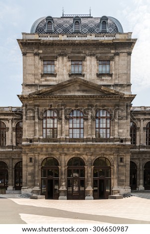 The University of Vienna (Universitat Wien) is a public university founded by Duke Rudolph IV in 1365 and is the oldest university in the German-speaking world.