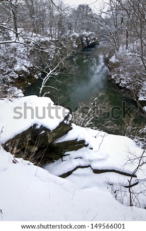 Winter flows on Rock Creek, Kankakee River State Park, Illinois.