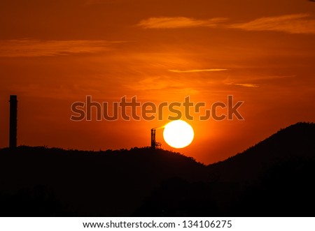 The burning sun of the chimney