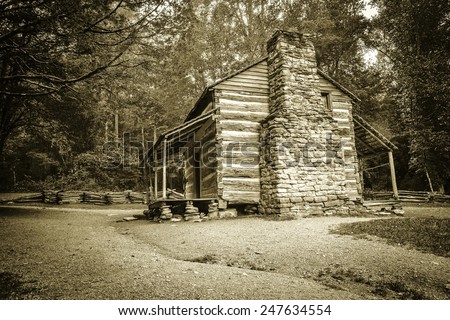 The Old Homestead. Historical pioneer cabin on display in the Great Smoky Mountains National Park. Gatlinburg, Tennessee.