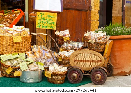 ITALY, TUSCANY - MAY 14, 2014:Traditional Italian paste in a street show-window of shop of souvenirs.Tuscany (Toscana), area in the Central Italy, the most visited by tourists.