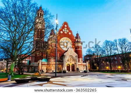 MALMO, SWEDEN - JANUARY 3, 2015: St. John\'s church at night. St. John\'s Church is church located in the Innerstaden district of Malmo, Sweden. It was designed by Axel Anderberg and built in 1903-1907.