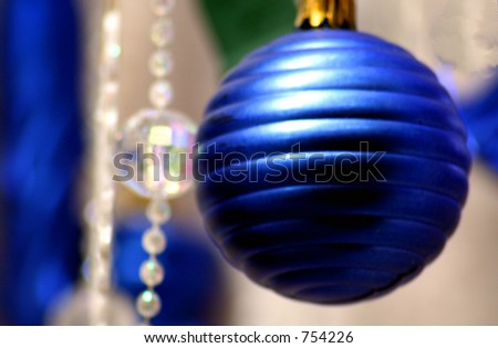 a blue christmas bulb