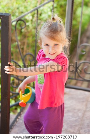 little girl in ice cream shirt
