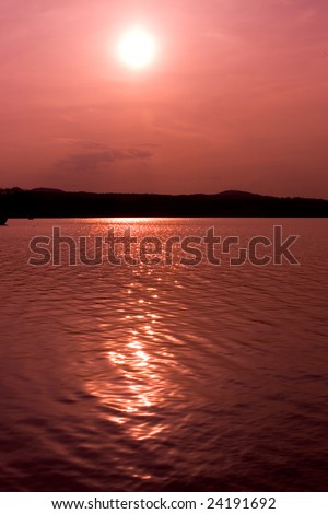 Photo of pink sunset at the seaside