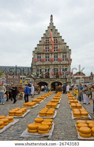 سوق الاجبان  Stock-photo-photo-of-cheese-on-market-in-alkmaar-holland-26743183