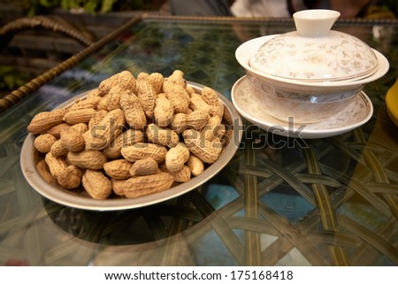 Tea and peanut in Chengdu tea house