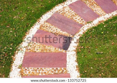 Gravel path made ??of stone.