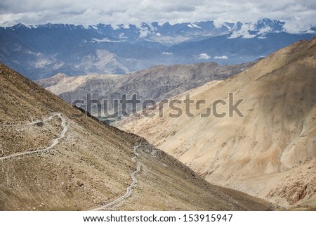 road to mountain leh ladakh
