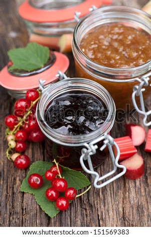 Redcurrant jelly and rhubarb jam