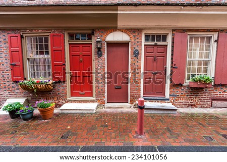 PHILADELPHIA, PENNSYLVANIA/UNITED STATES - MAY 19, 2013:  The historic Old City and Elfreth\'s Alley, the nation\'s oldest residential street photographed on May 19, 2013 in Philadelphia, Pennsylvania.