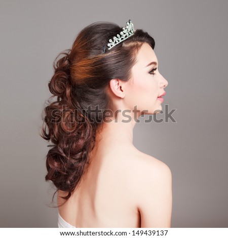 Bridal Make up and Hair Style in studio shot.