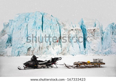 Snowmobiling, Wintry Landscape, Arctic North Pole, Svalbard.