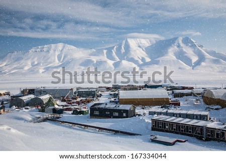Village in wintry Landscape, Arctic North Pole, Svalbard.