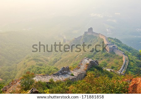 The photo taken  in China\'s Hebei province qinhuangdao city.Mount Jiaoshan scenic area is located 3 kilometers north of shanhaiguan .The time is October 5, 2013.Overlook the wind Great Wall.