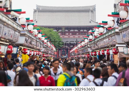 TOKYO, JAPAN- JUNE 16: Crowd of people at Asakusa temple on JUNE 16, 2015.