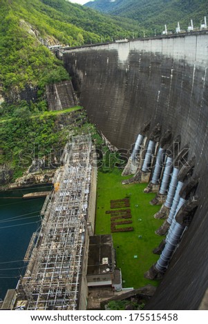 The power station at the Bhumibol Dam in Thailand