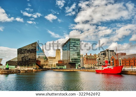 Buildings in Liverpool (England) near the river Mersey, HDR-technique