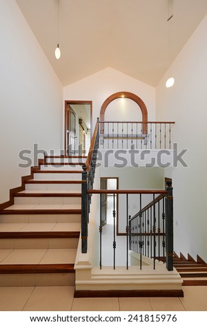 Interior design: Classic stairs
