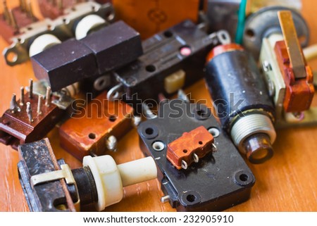 Electric switches and circuit breakers