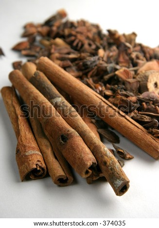 Cinnamon & spices