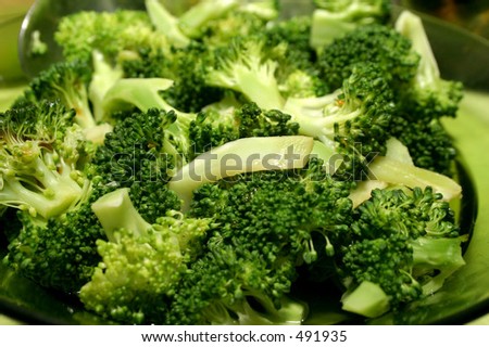Steamed broccoli dish