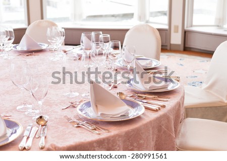 Beautiful table setting. Restaurant. Wedding party idea.