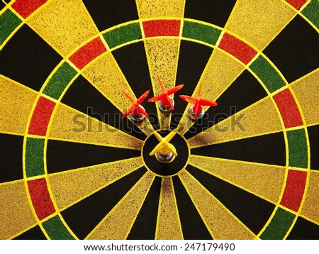 Darts,its position means success for yellow one