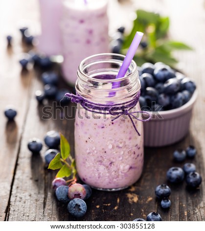 Blueberry smoothie of organic products