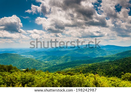 View of the Blue Ridge Mountains from Skyline Drive in Shenandoah National Park, Virginia.