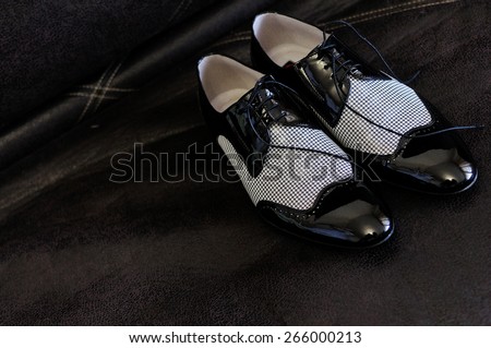 grooms shoes