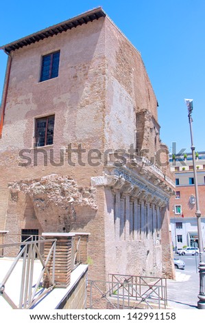 Secret Rome, a beautiful typical ancient roman building