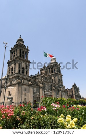 Mexico City Metropolitan Cathedral (Catedral Metropolitana de la Asuncion de Maria) is the largest and oldest cathedral in the Americas, built in 1573-1813.