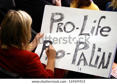 ST PAUL - SEPT 3: An unidentified supporter of Sarah Palin creates a \