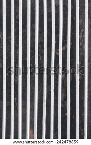 solid steel grating pattern
