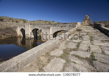 Jaraicejo Bridge.  Old bridge over Almonte river in Jaraicejo, CaÂ¡ceres, Spain.