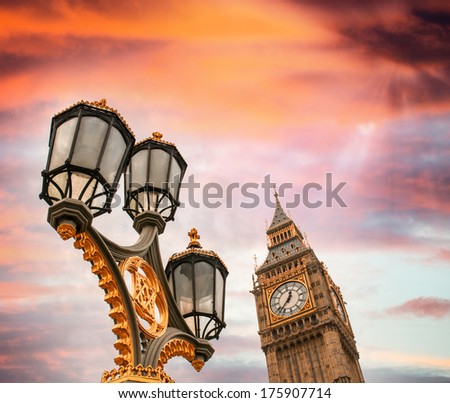 Beautiful sky over Big Ben and classic London lamp post.