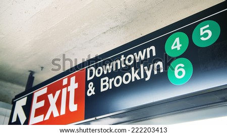 Downtown & Brooklyn subway sign, New York.