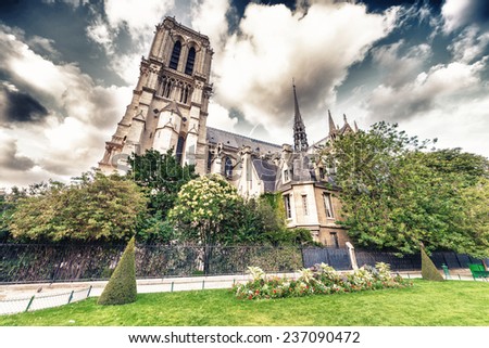 Beautiful spring view of Notre Dame in Paris.