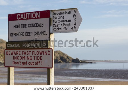 SANDYHILLS BEACH ON THE SOLWAY COAST SCOTLAND JANUARY 03 2015. Warning signs as you enter upon the beach at Sandyhills on the Solway coast in Dumfries and Galloway, Southwest Scotland.
