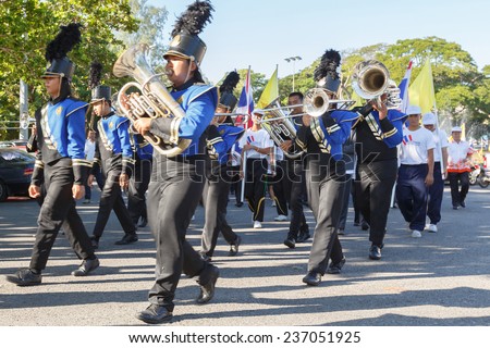 RAYONG, THAILAND - DECEMBER 9,:Unidentified marching band in parade Anti-Corruption Day on December 9, 2014 in Rayong Province, Thailand.