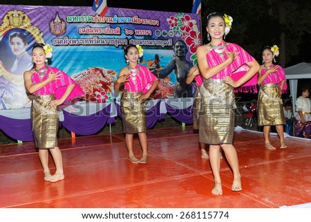 RAYONG, THAILAND - APRIL 3:Unidentified thai people traditional dance of Annual Cultural Event on April 3, 2015 in Rayong, Thailand.